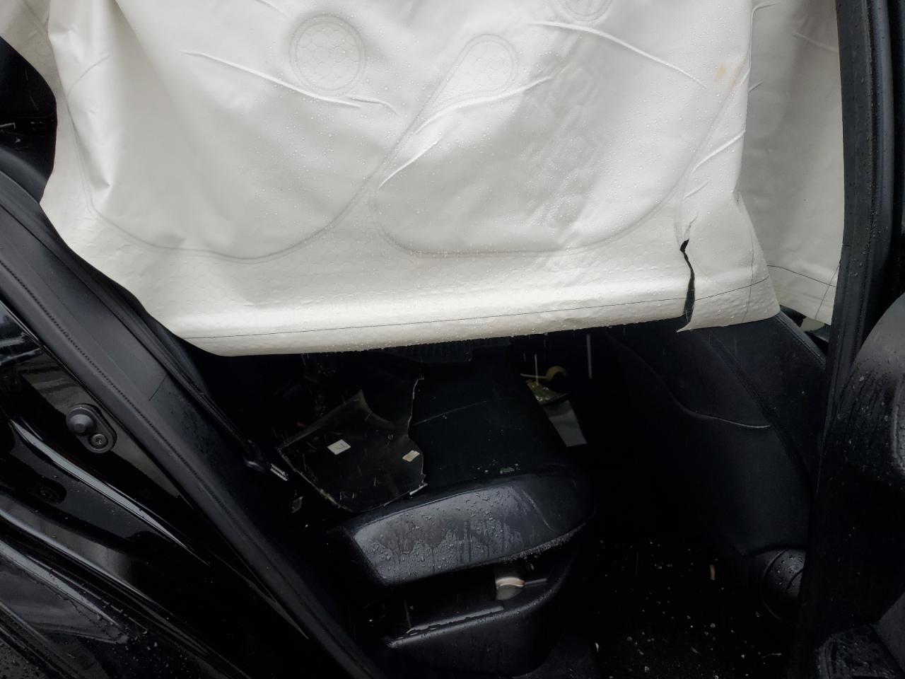 2020 Toyota Prius - Image 10