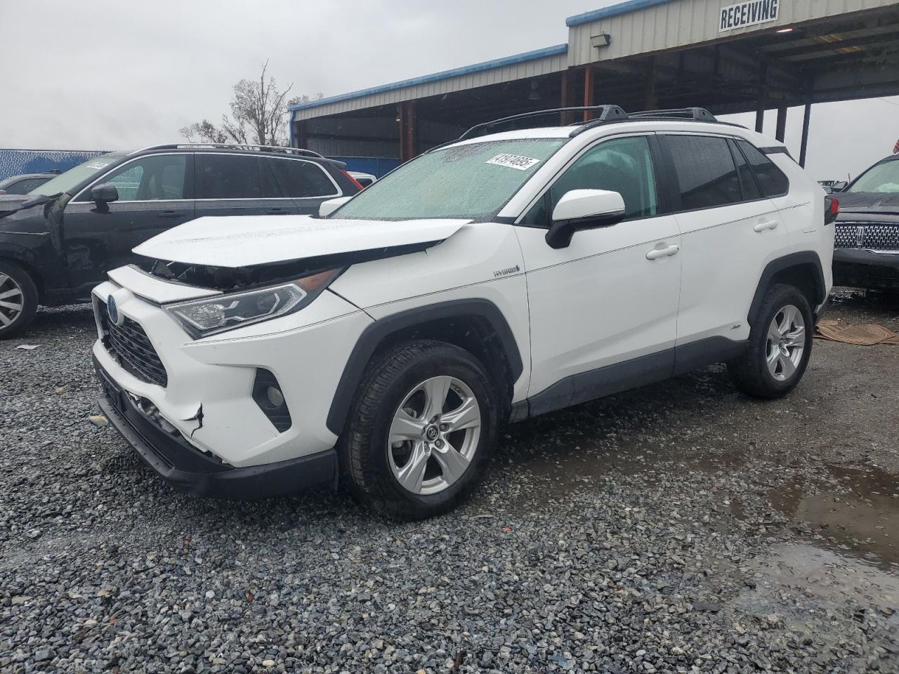 2019 Toyota RAV 4 - Image 1