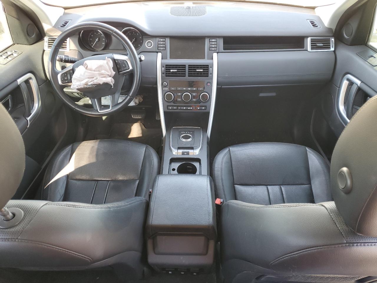 2019 Land Rover Discovery - Image 8