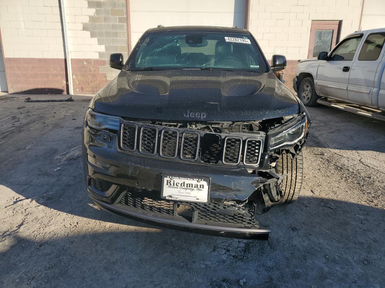 2019 Jeep Grand Cherokee - Image 5