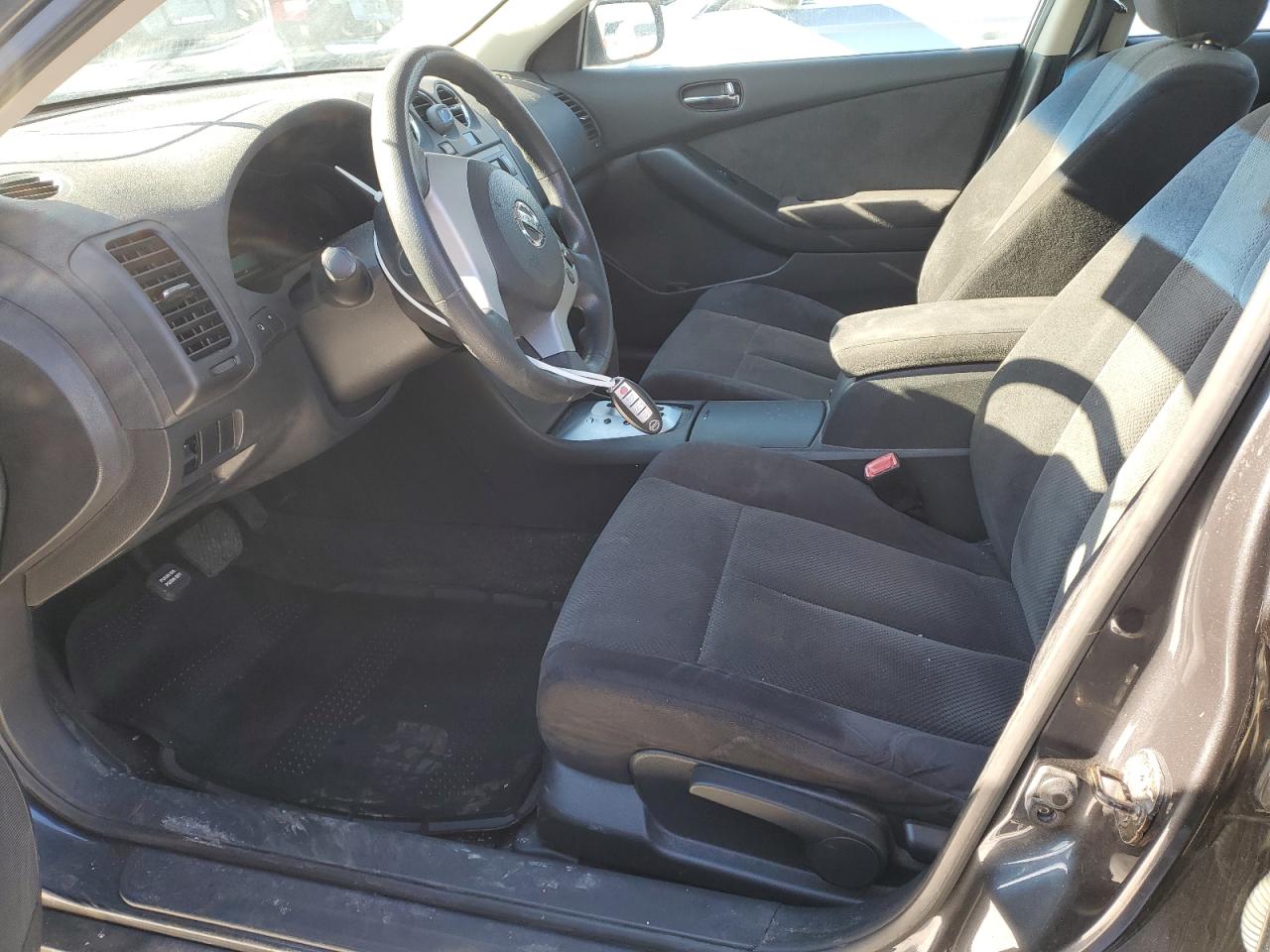 2009 Nissan Altima - Image 7