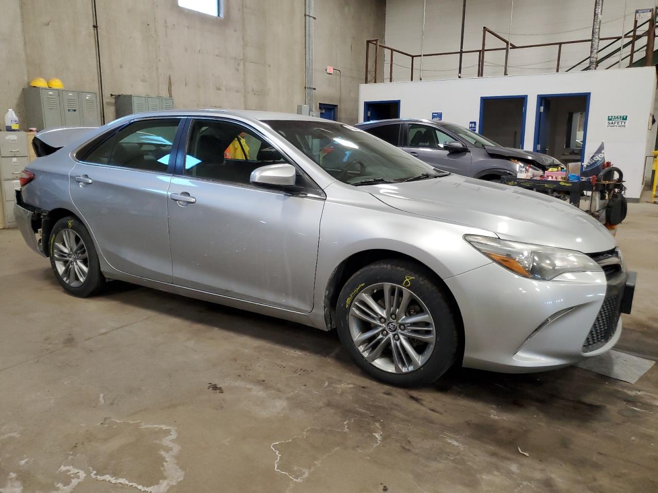 2015 Toyota Camry - Image 4