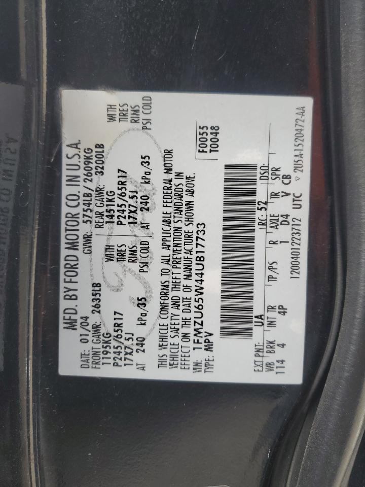2004 Ford Explorer - Image 13