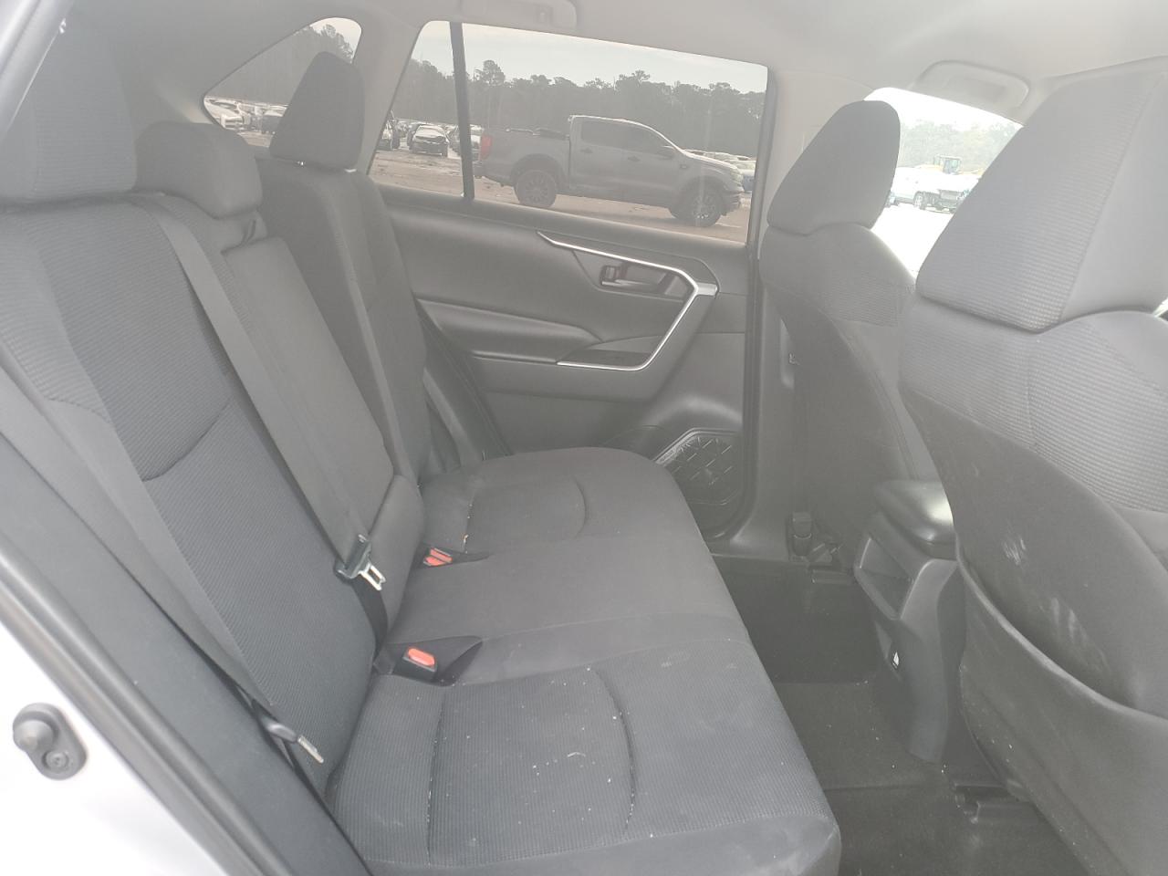 2019 Toyota RAV 4 - Image 11