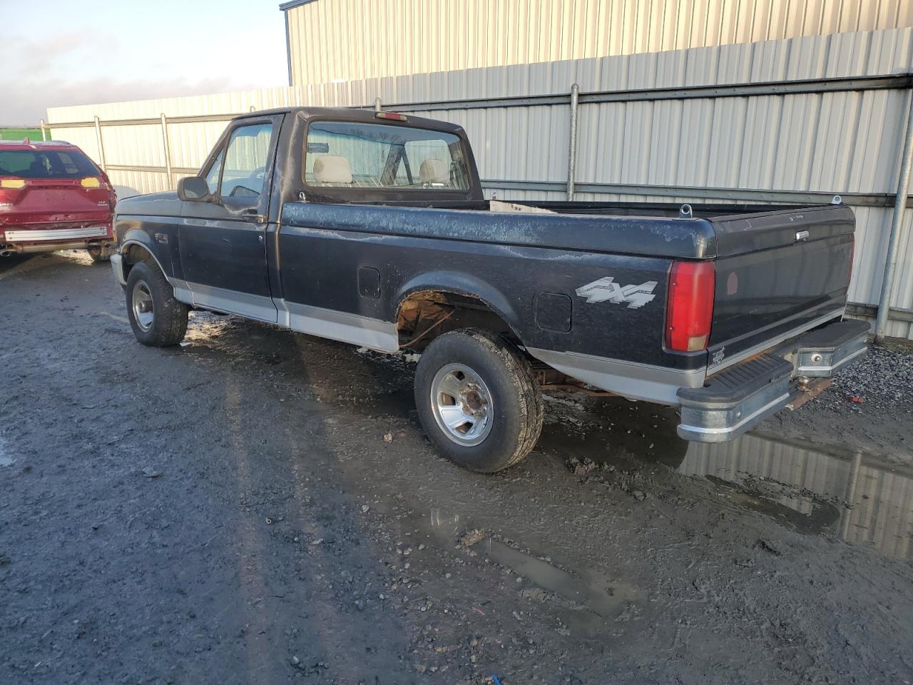 1995 Ford F-150 - Image 2