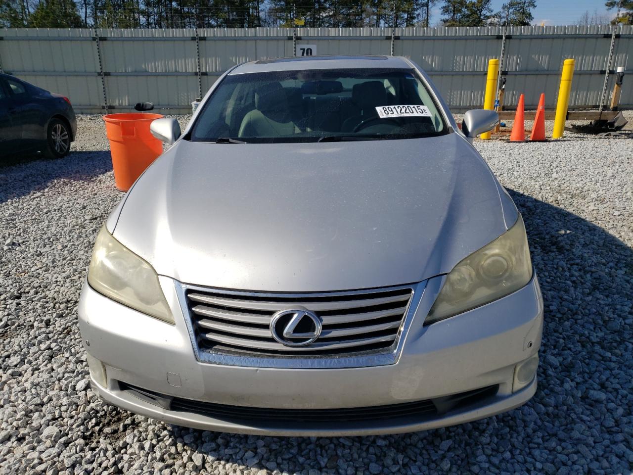2011 Lexus ES - Image 5