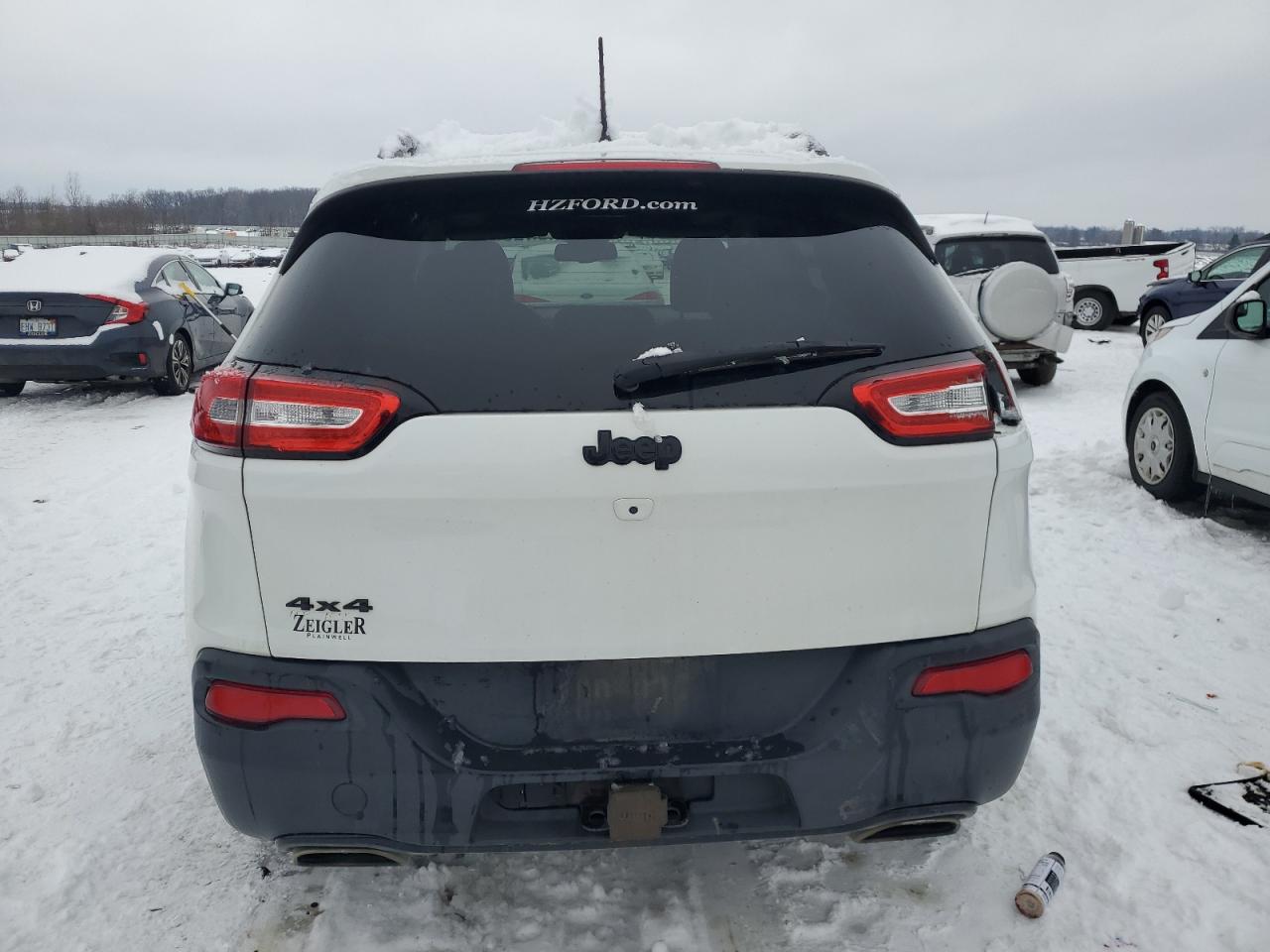 2017 Jeep Grand Cherokee - Image 6
