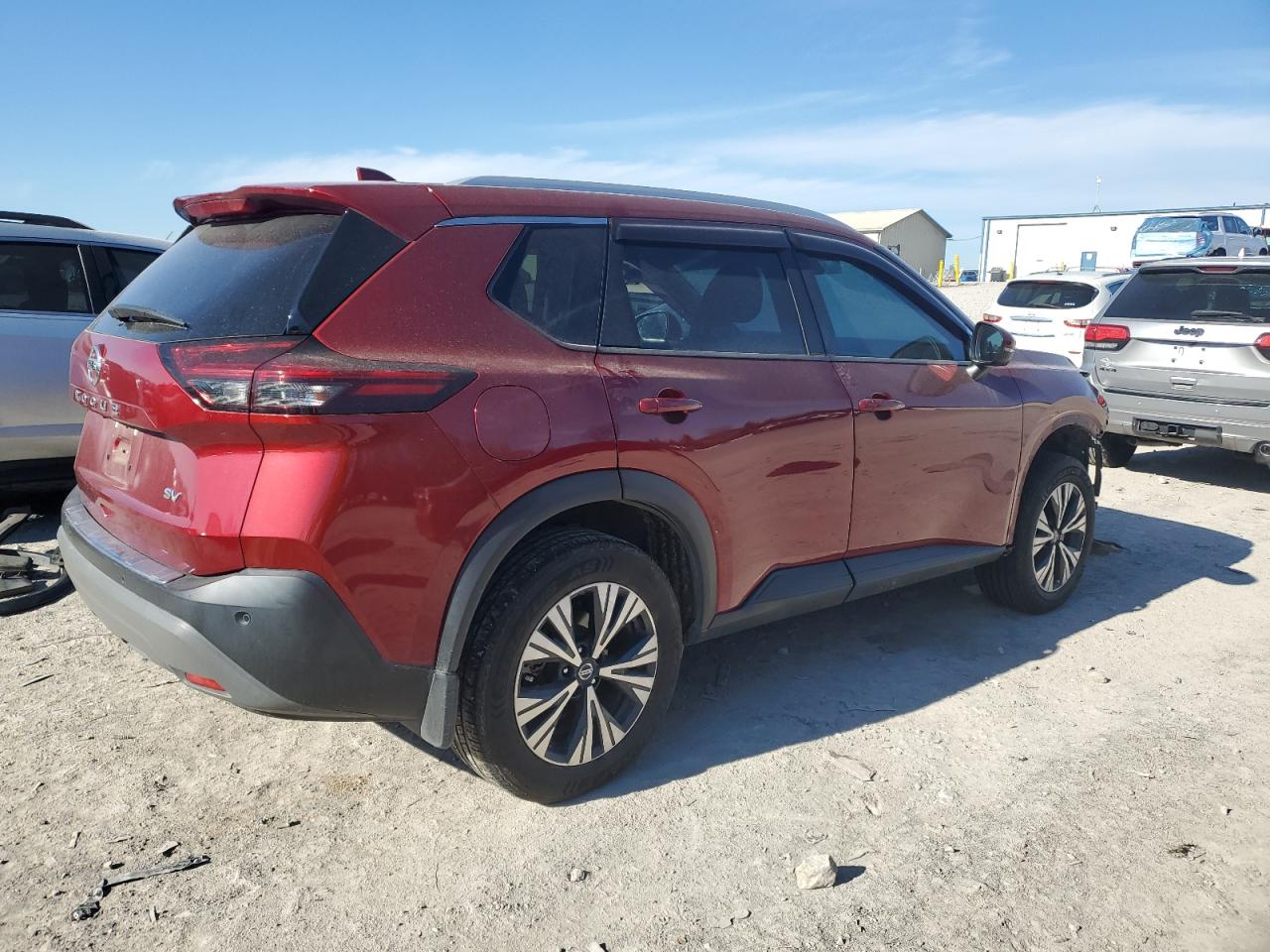 2021 Nissan Rogue - Image 3