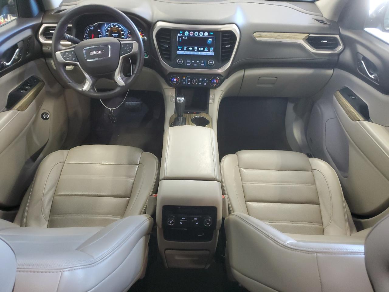 2018 GMC Acadia - Image 8