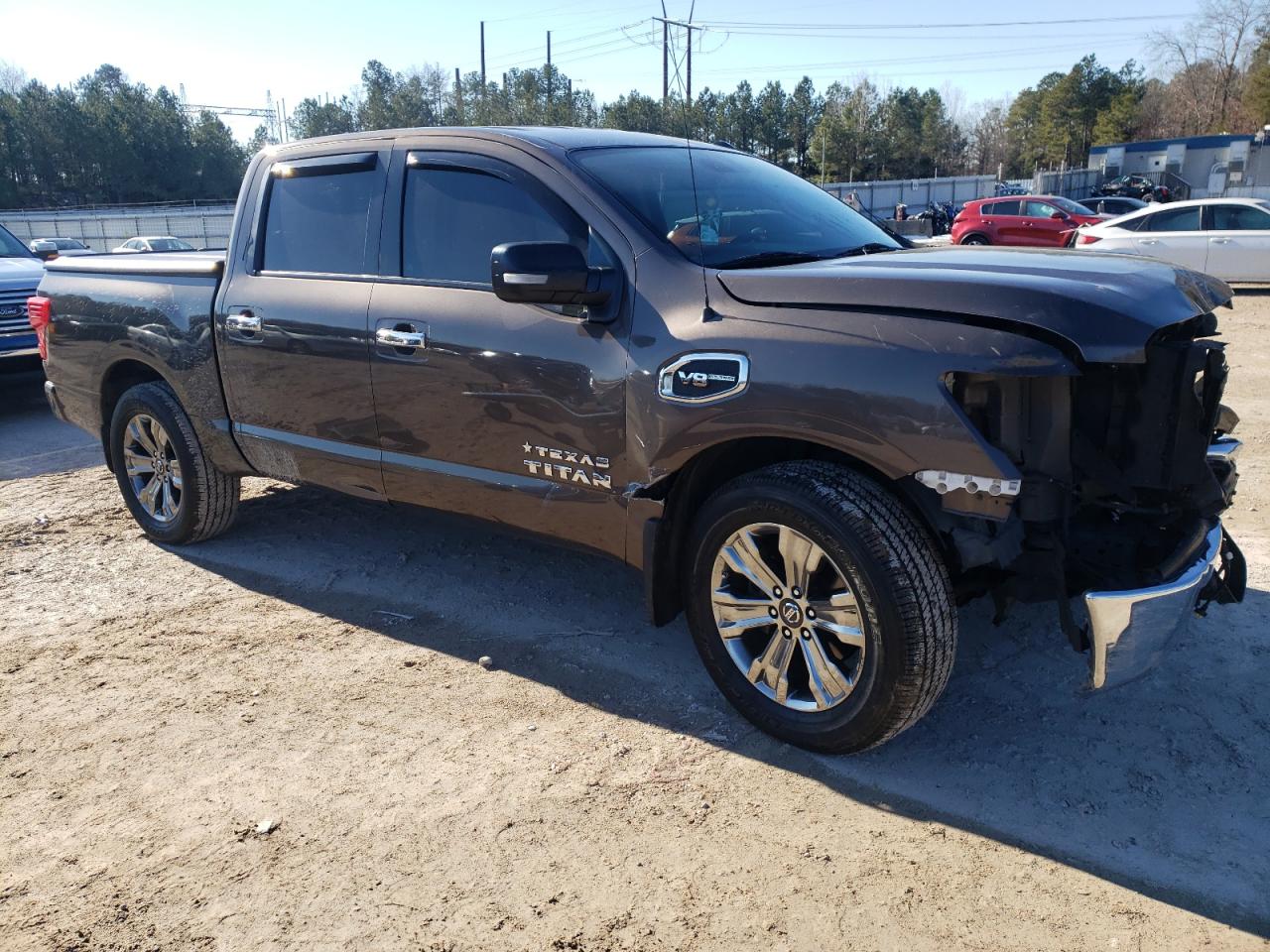 2017 Nissan Titan - Image 4