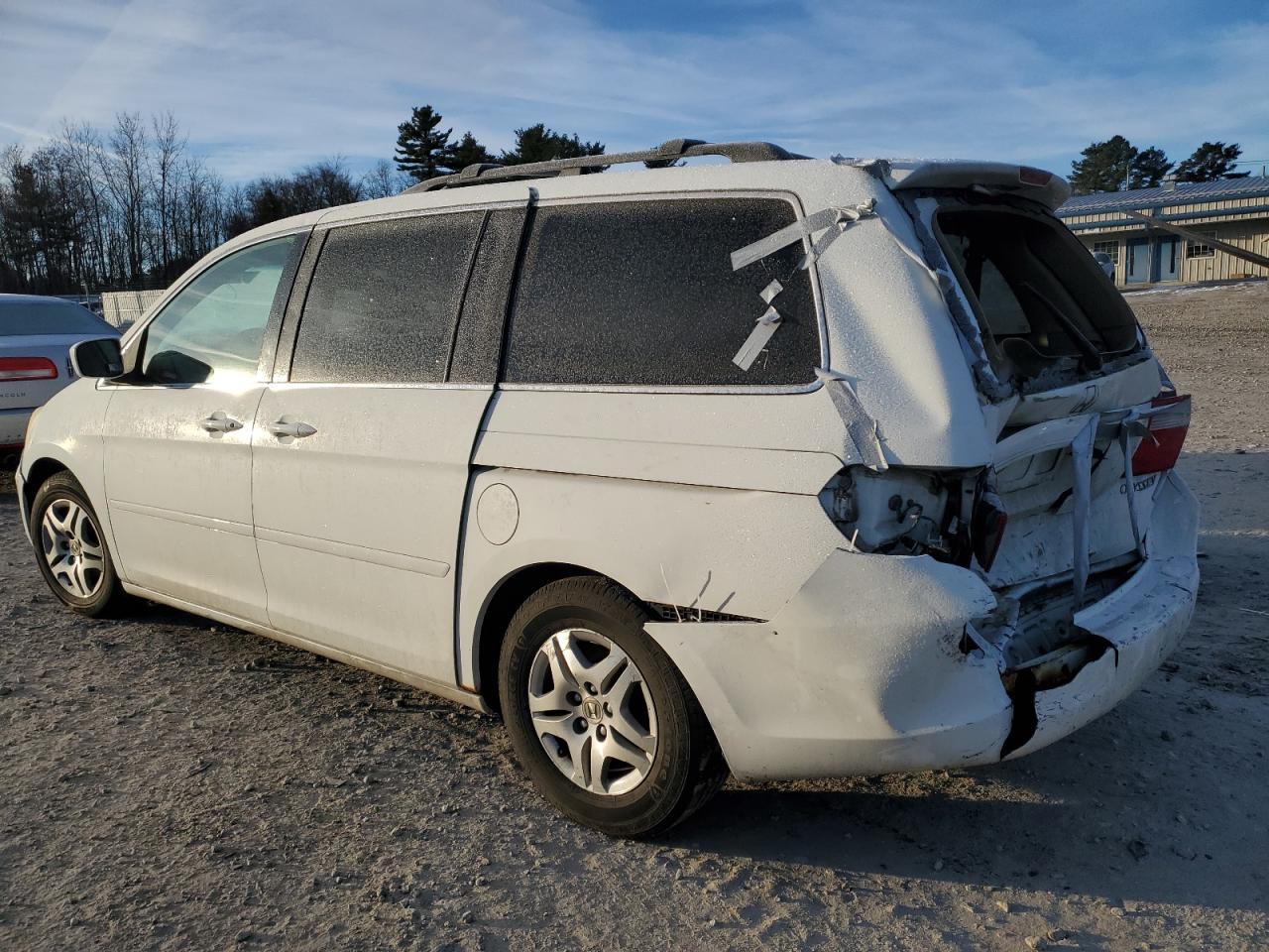 2005 Honda Odyssey - Image 2