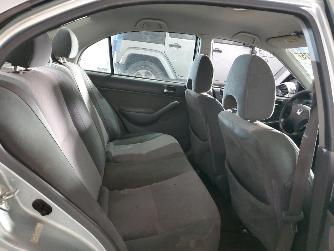 2004 Honda Civic - Image 10