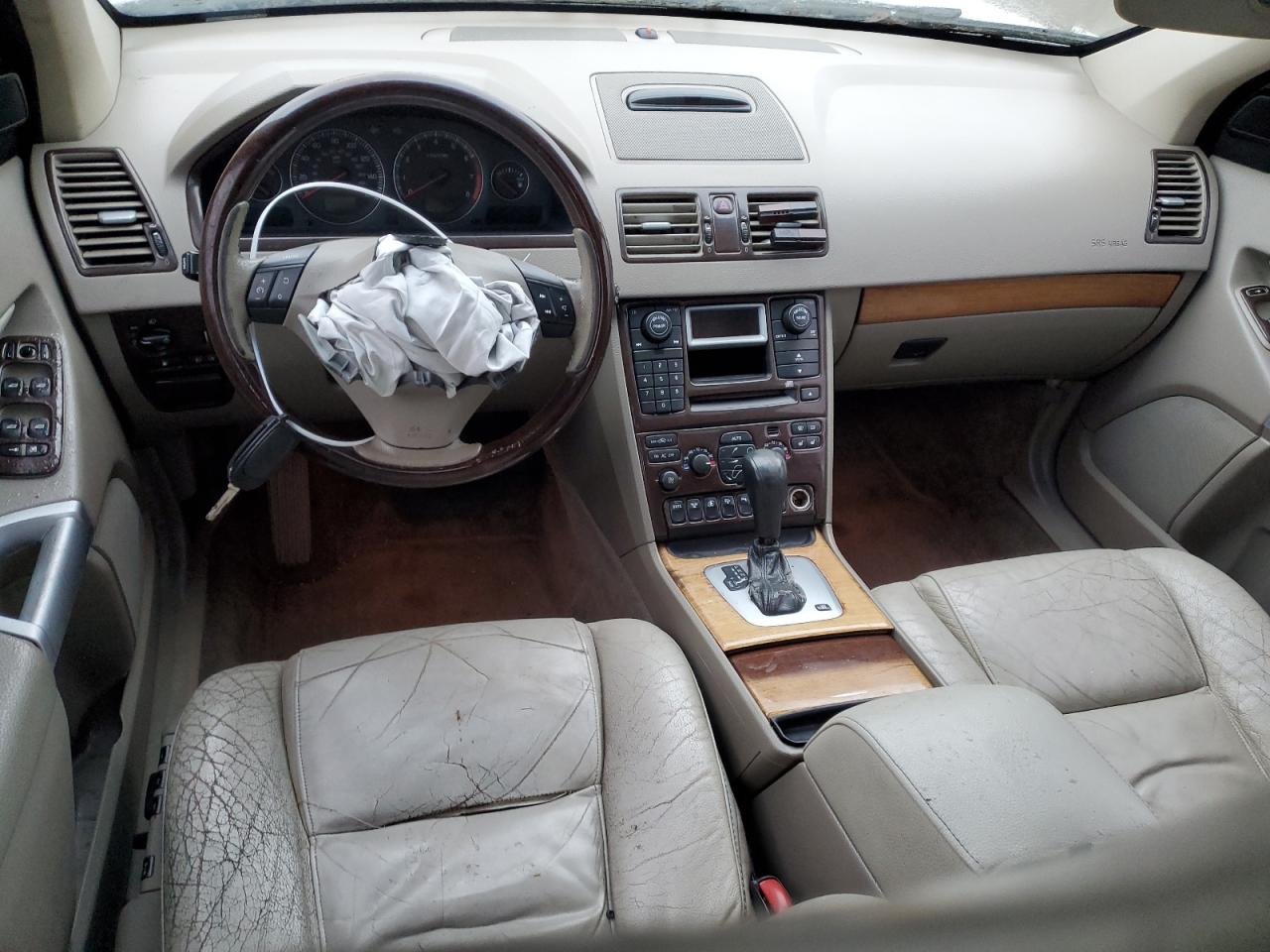 2006 Volvo XC90 - Image 8