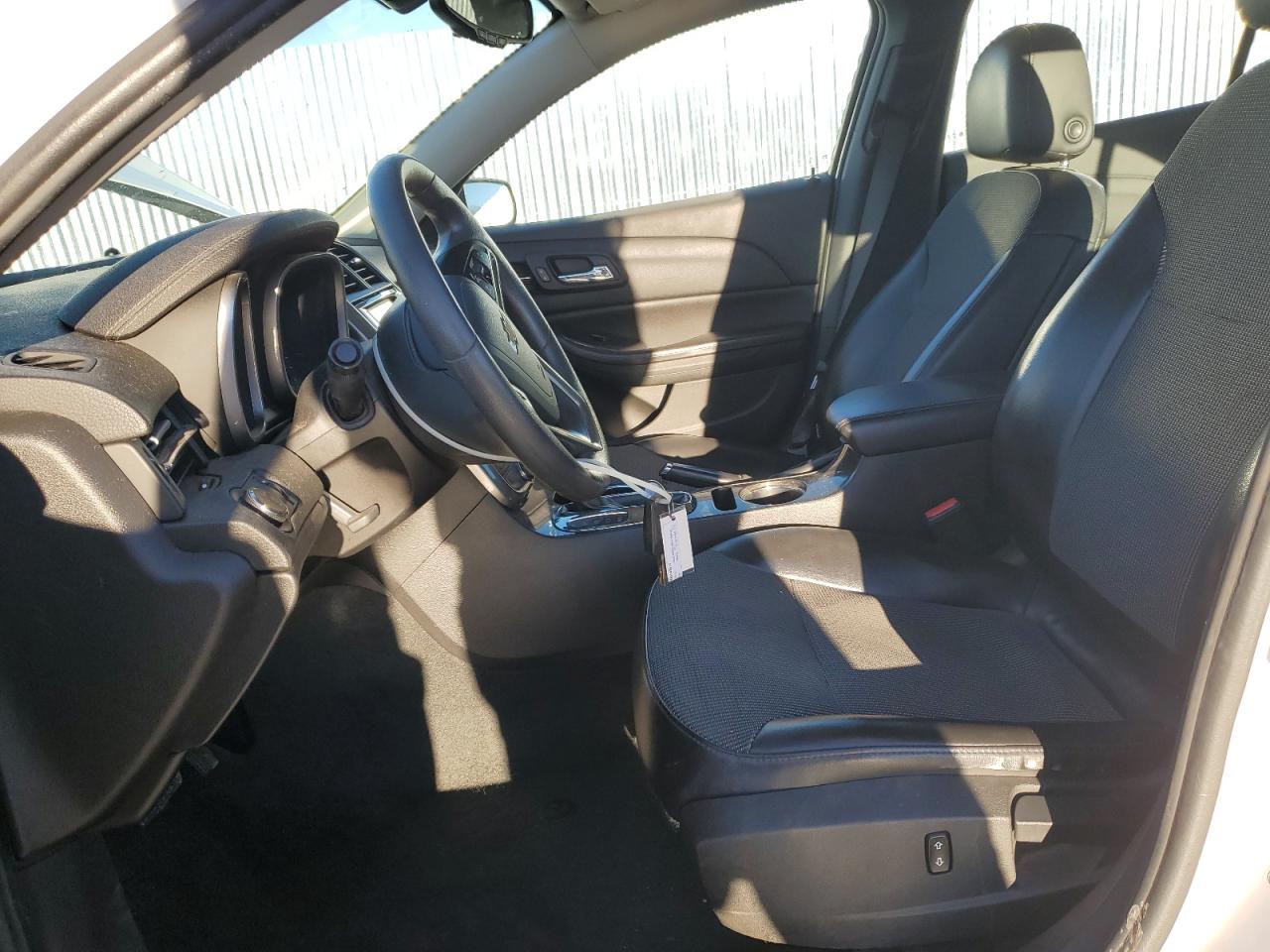 2016 Chevrolet Malibu - Image 7