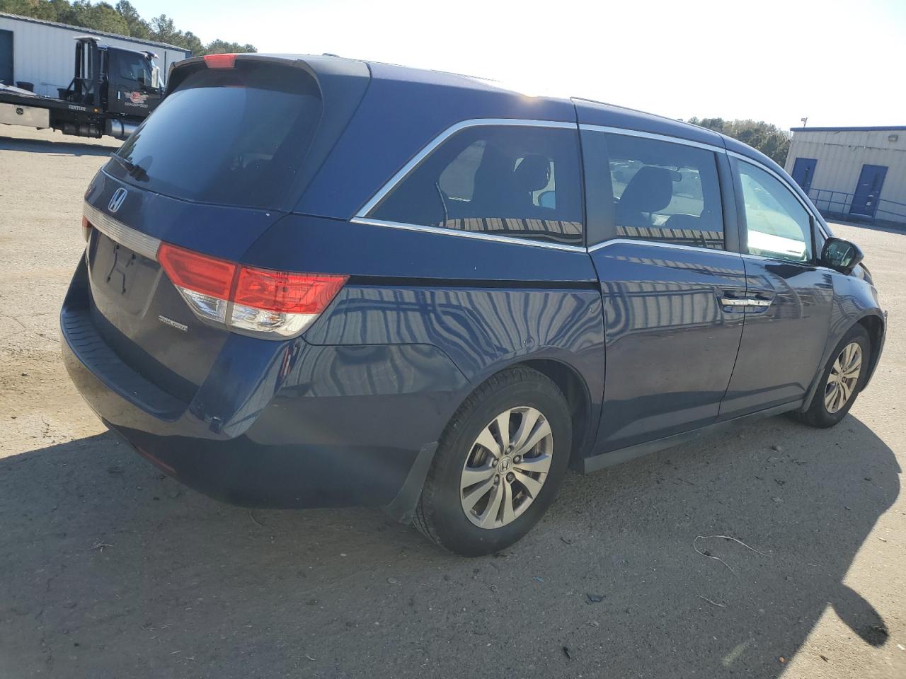 2016 Honda Odyssey - Image 3