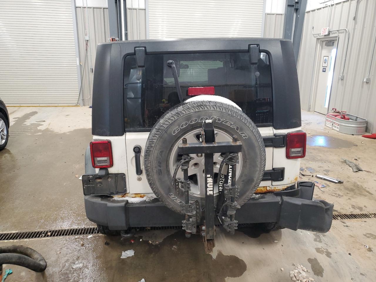 2010 Jeep Wrangler - Image 6