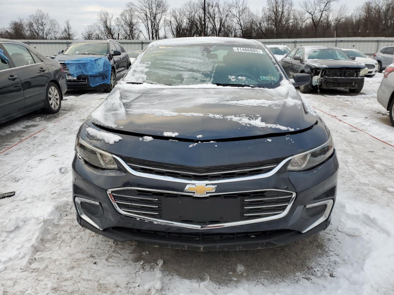 VIN 1G1ZC5ST2HF220941 2017 CHEVROLET MALIBU no.5