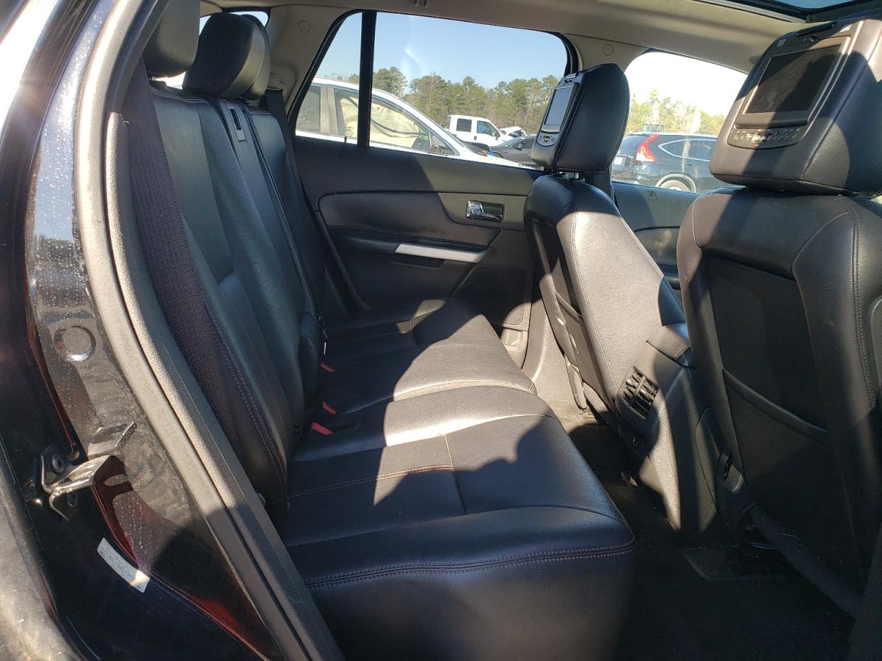 2011 Ford Edge - Image 11