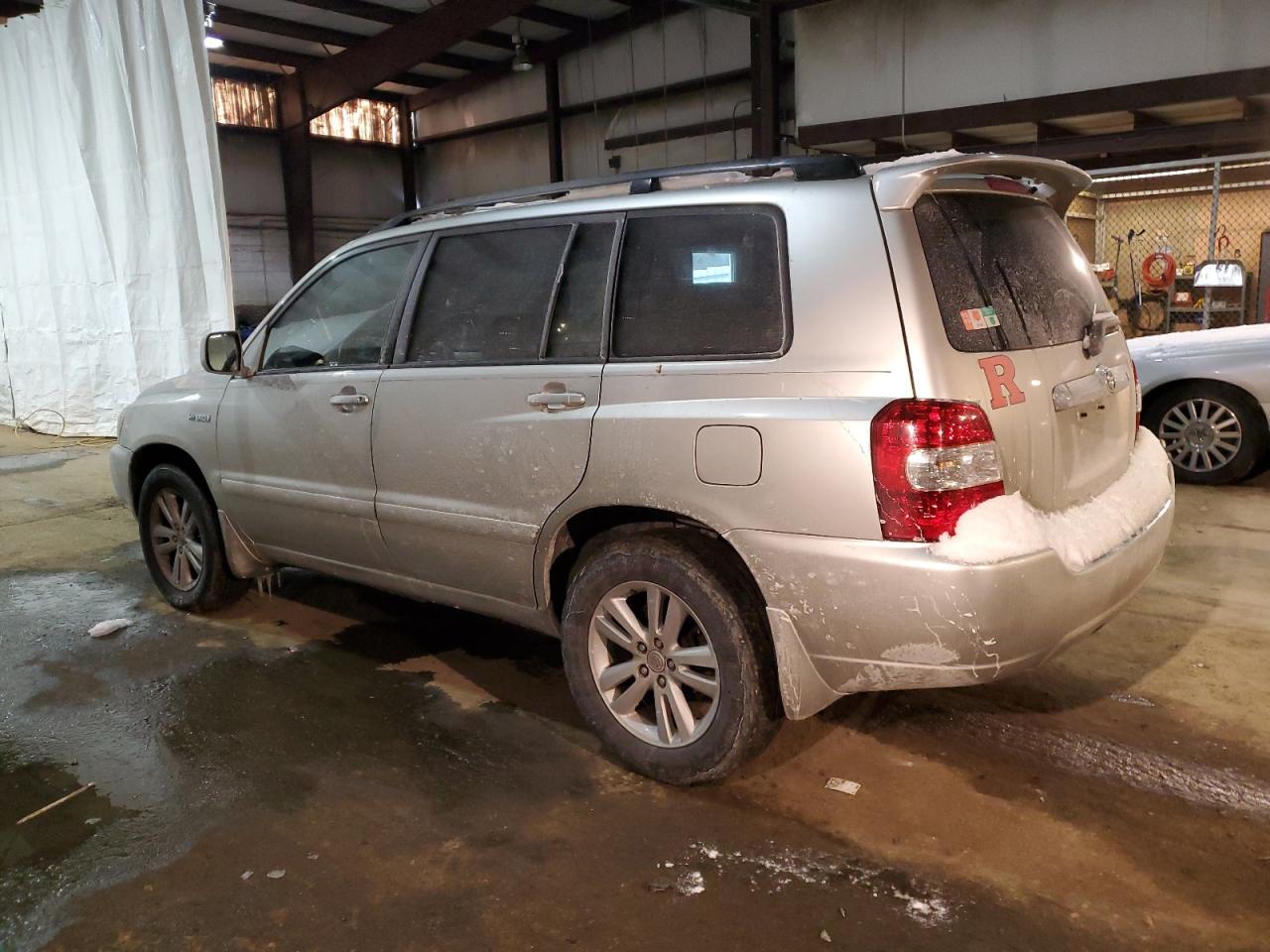 2006 Toyota Highlander - Image 2