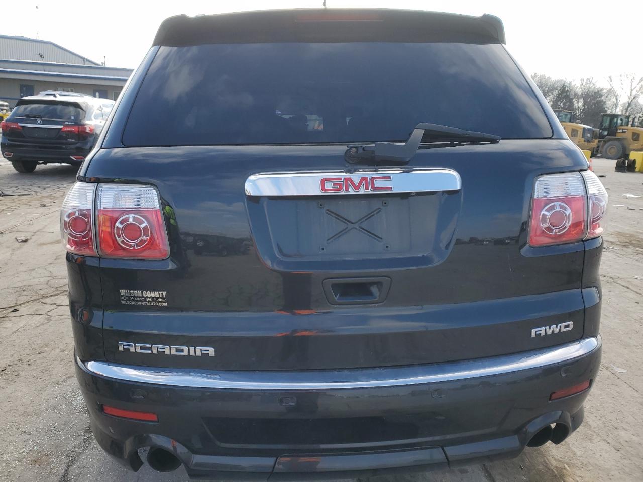 2011 GMC Acadia - Image 6