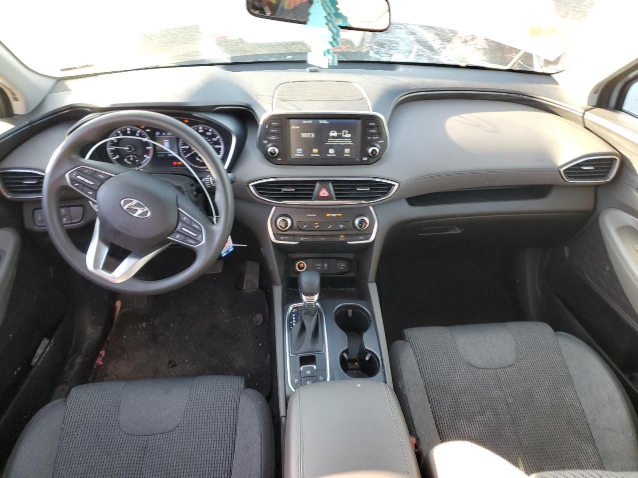 2019 Hyundai Santa Fe - Image 8