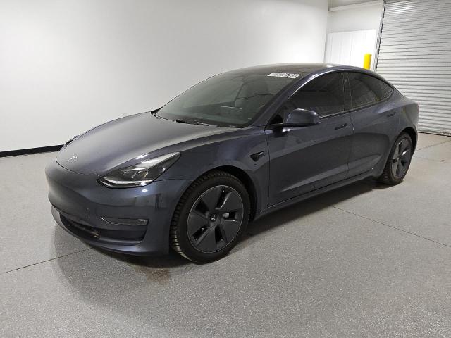  TESLA MODEL 3 2023 Серый