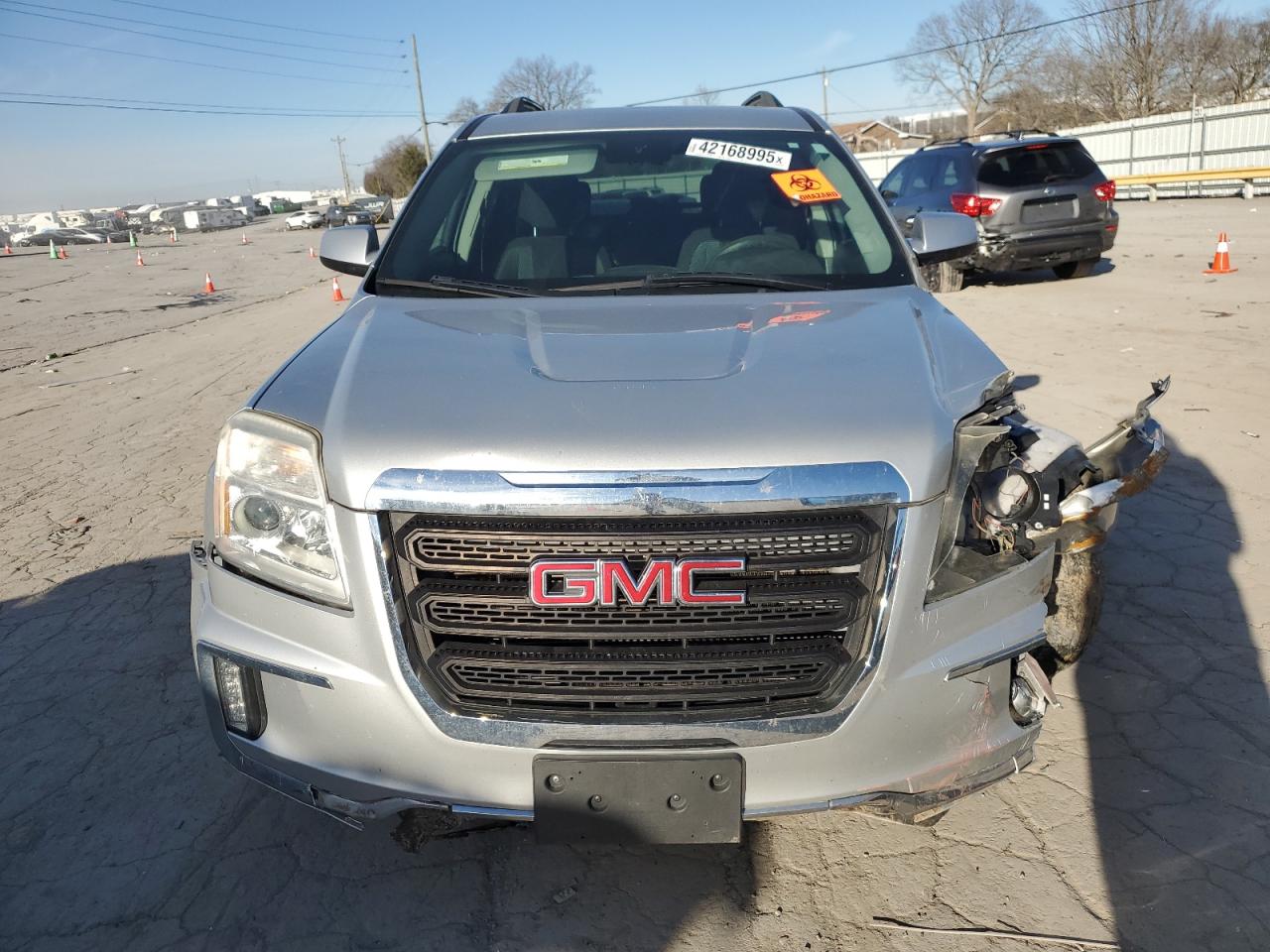 2016 GMC Terrain - Image 5
