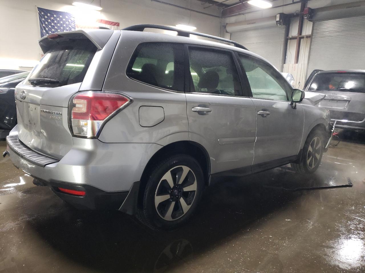 2017 Subaru Forester - Image 3