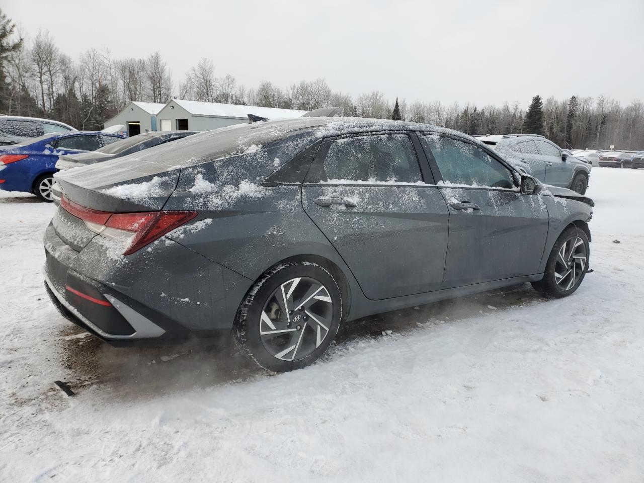 2024 Hyundai Elantra - Image 3