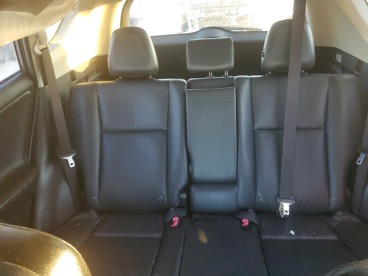 2013 Toyota RAV 4 - Image 10