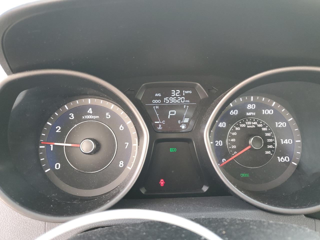 2013 Hyundai Elantra - Image 9