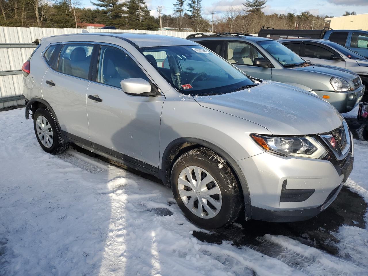 2020 Nissan Rogue - Image 4