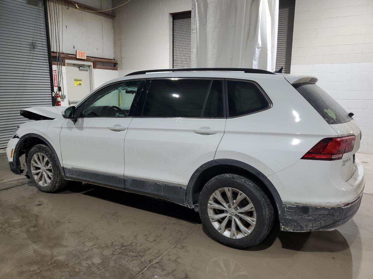 3VV2B7AXXJM178408 2018 VOLKSWAGEN TIGUAN - Image 2
