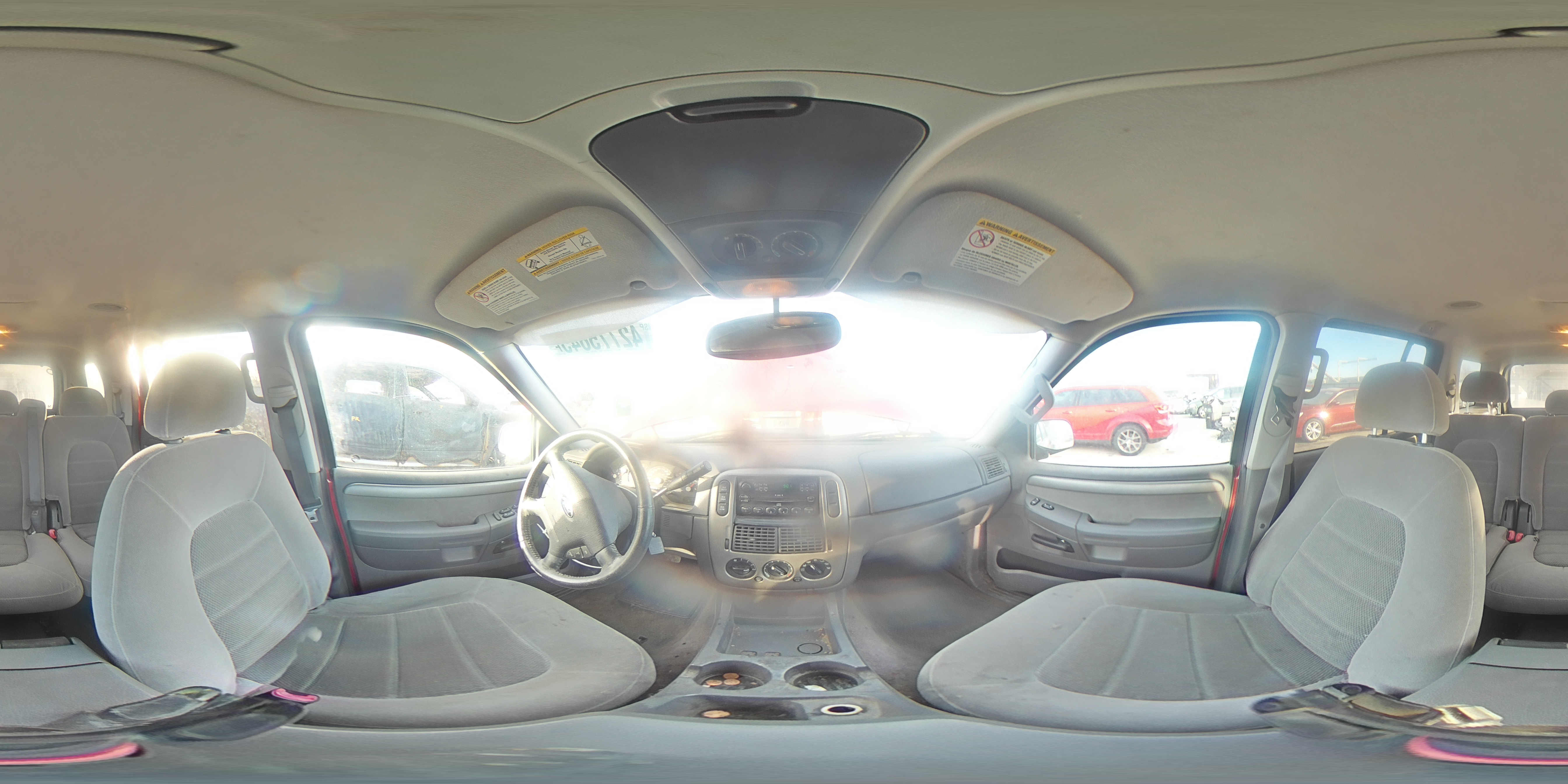 2004 Ford Explorer - Image 13