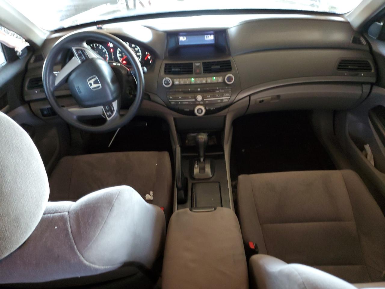 2010 Honda Accord - Image 8
