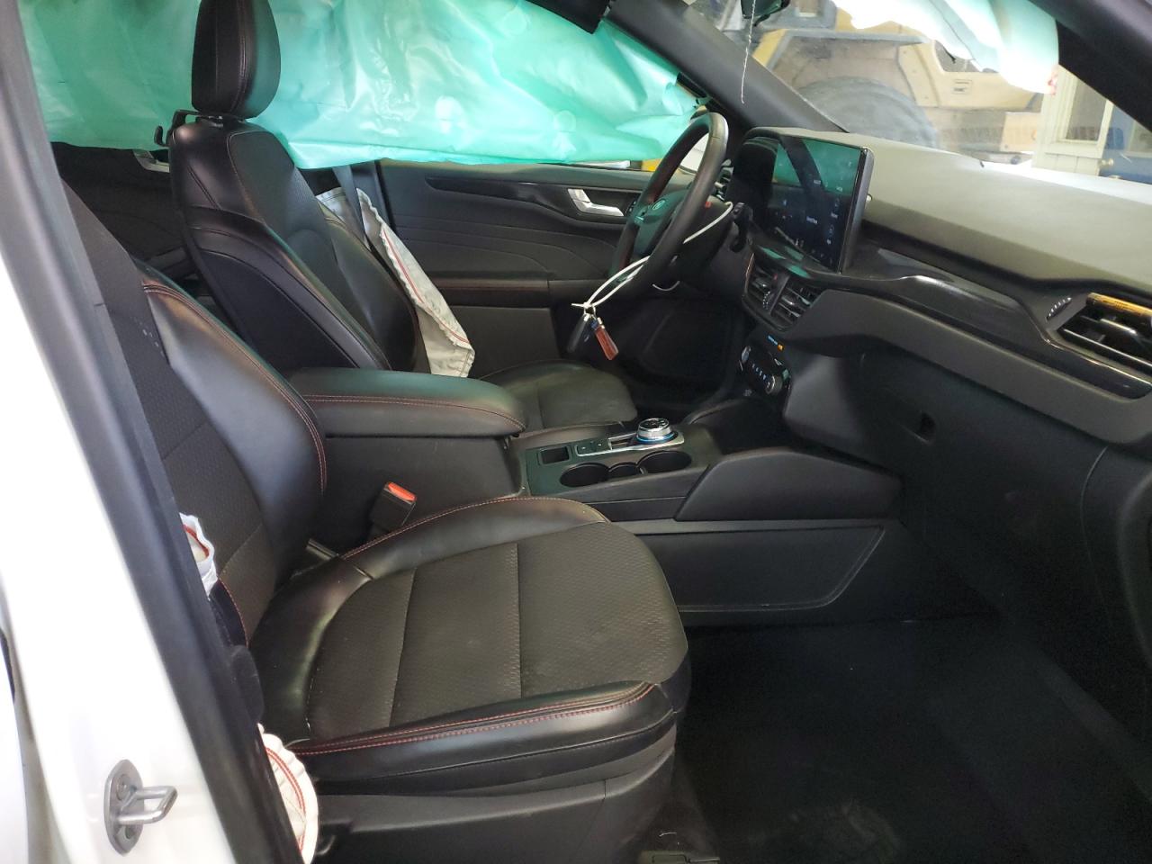 2023 Ford Escape - Image 7