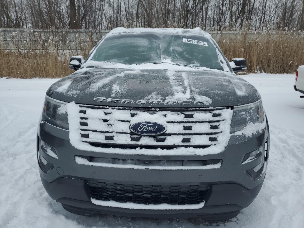 2017 Ford Explorer - Image 5