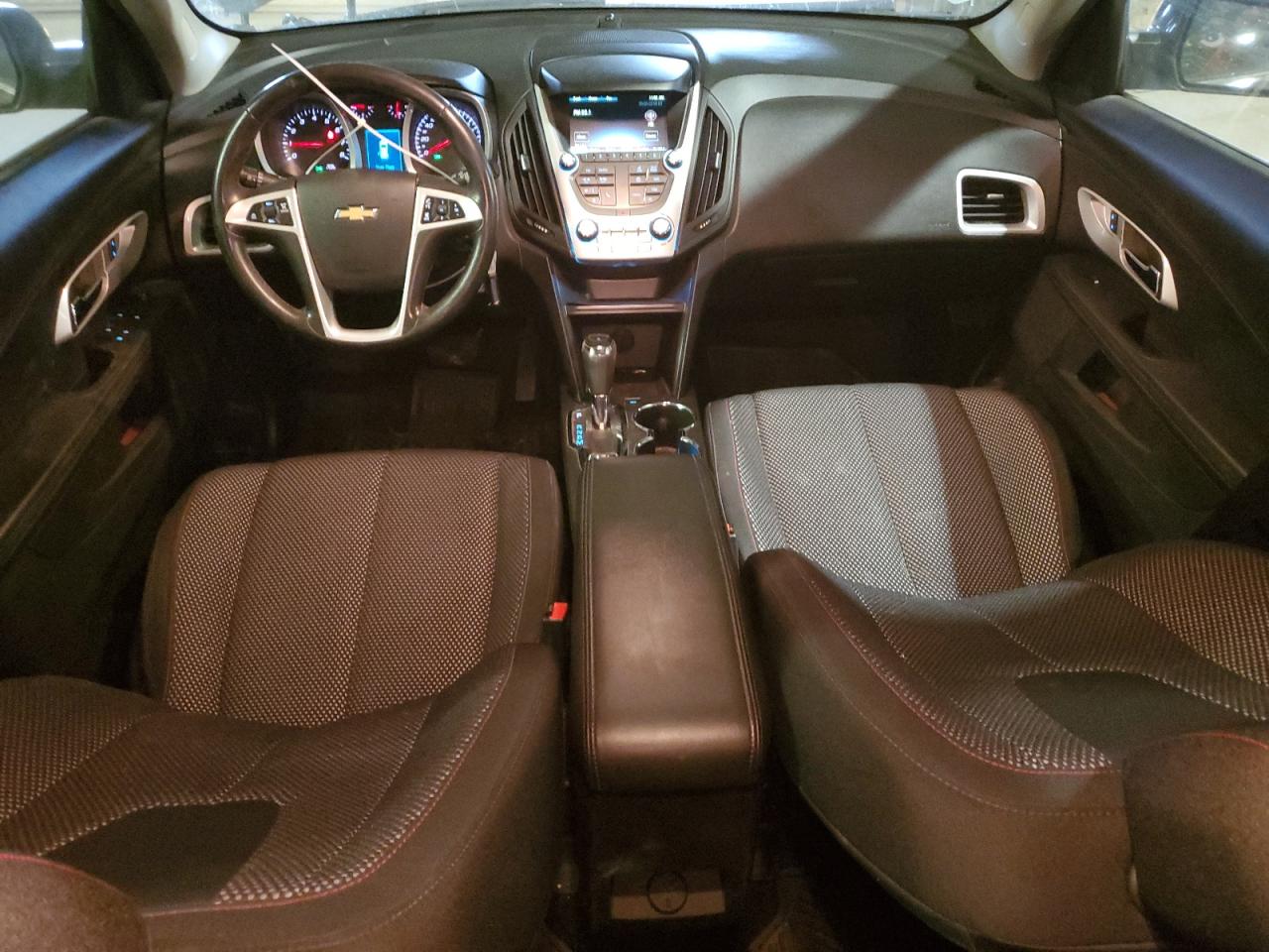 2017 Chevrolet Equinox - Image 8