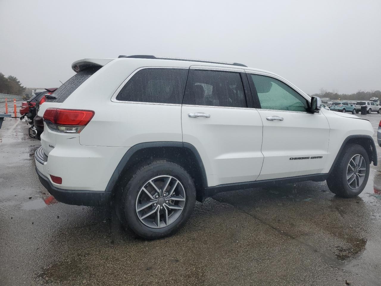 2019 Jeep Grand Cherokee - Image 3