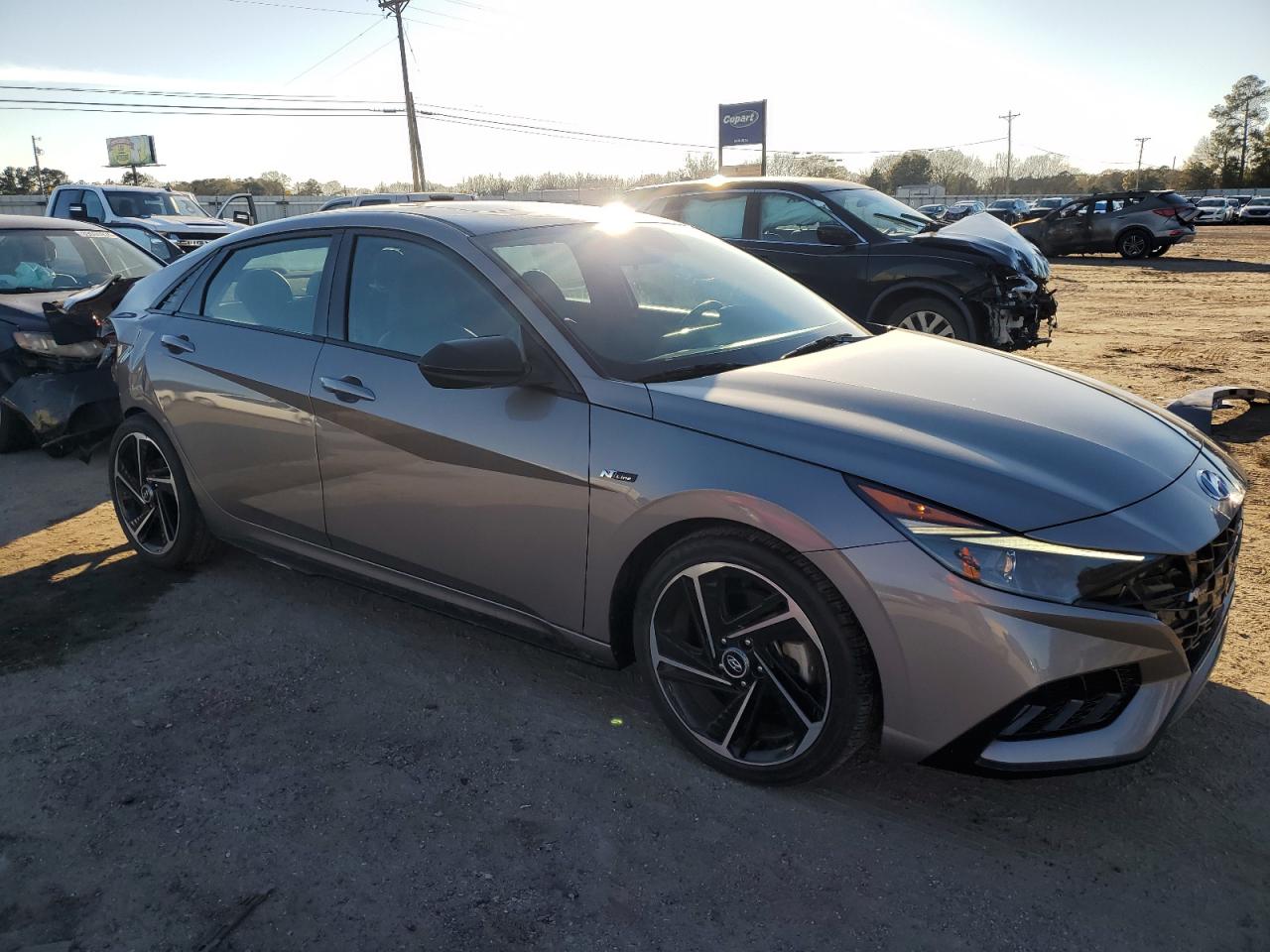 2023 Hyundai Elantra - Image 4