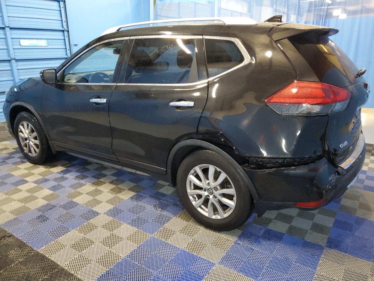 2020 Nissan Rogue - Image 2