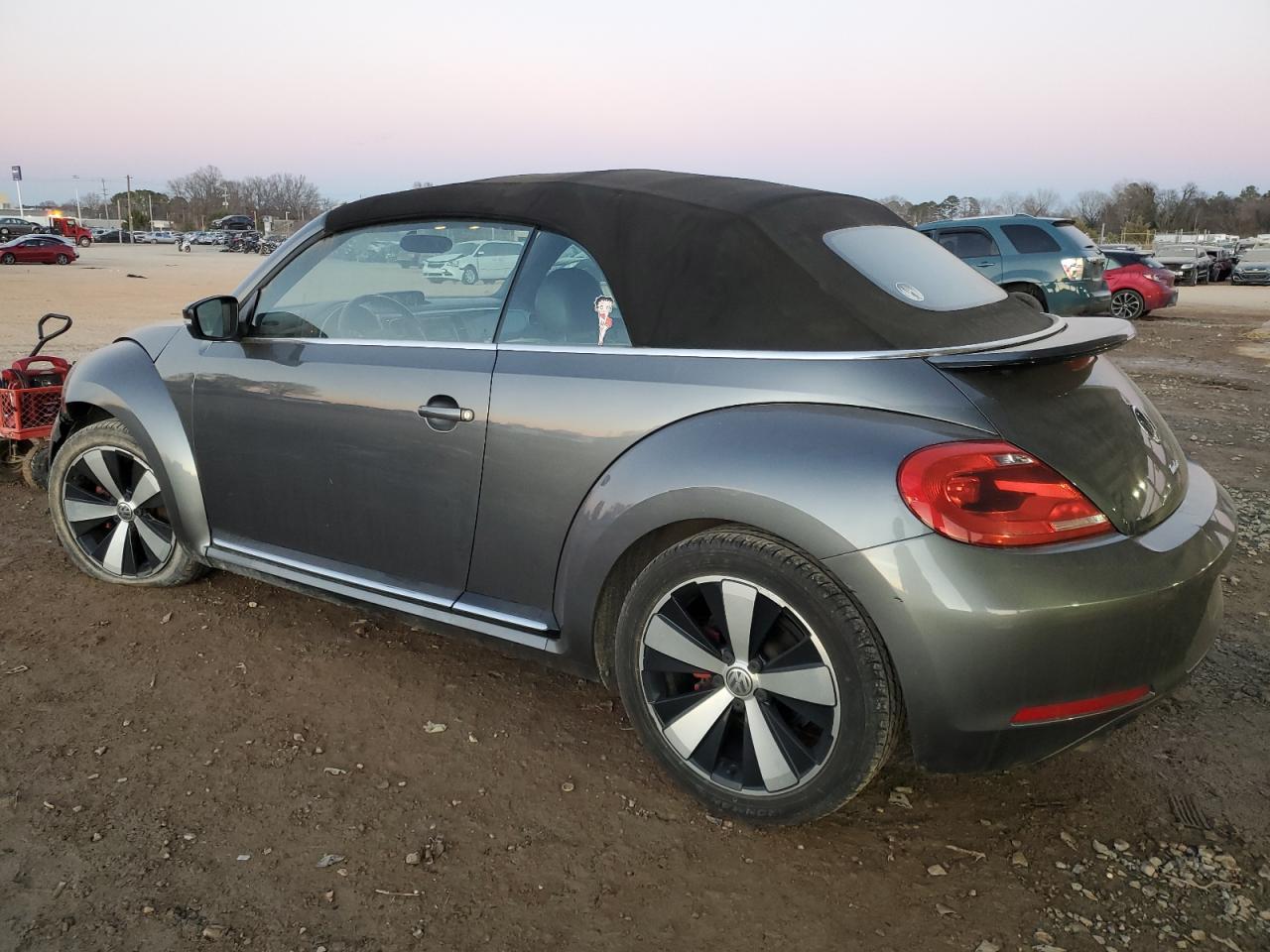 2013 Volkswagen Beetle - Image 2