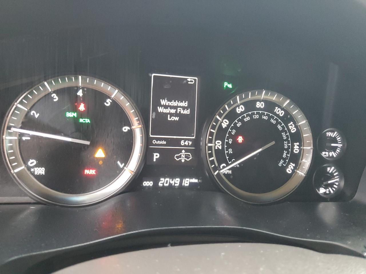2016 Lexus LX - Image 9