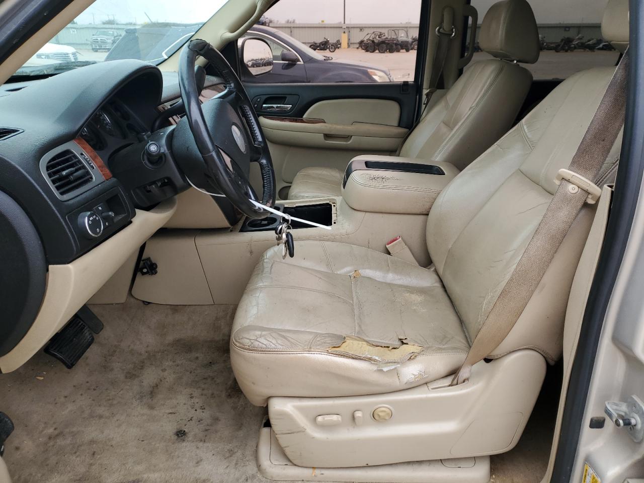 2008 Chevrolet Tahoe - Image 7