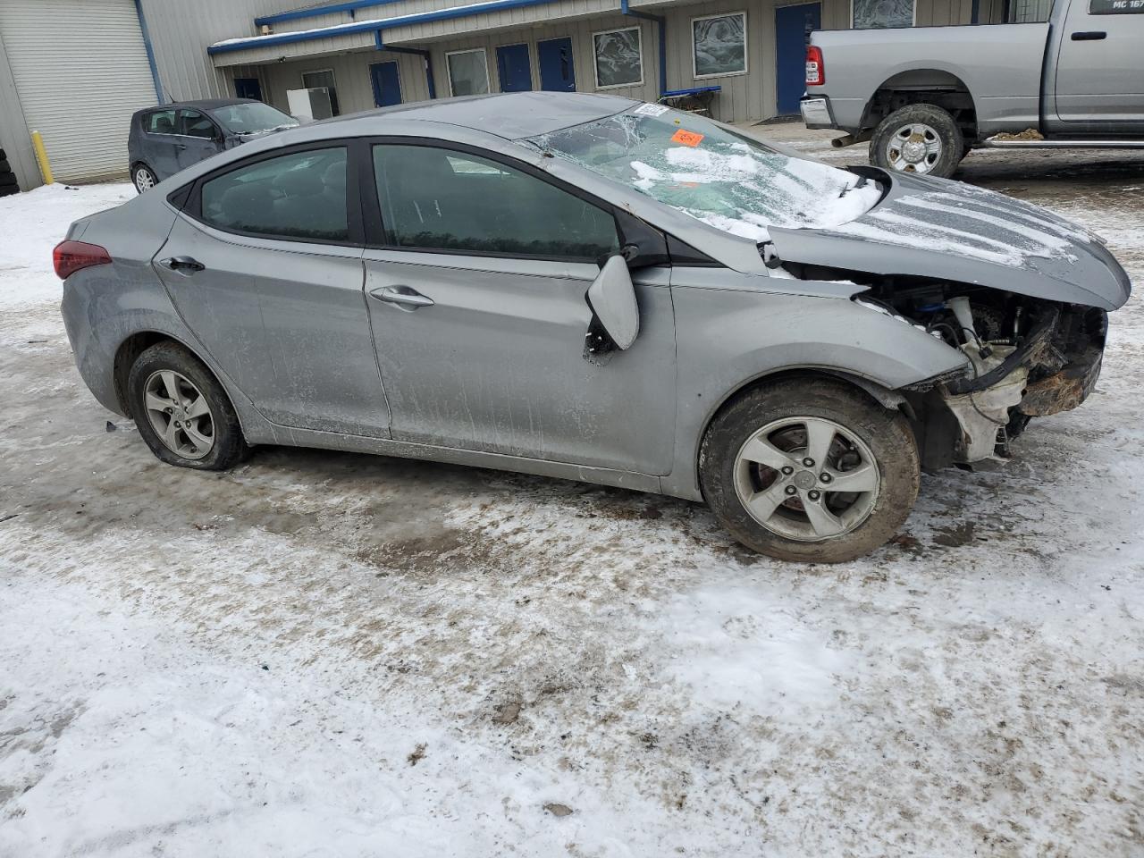 2015 Hyundai Elantra - Image 4