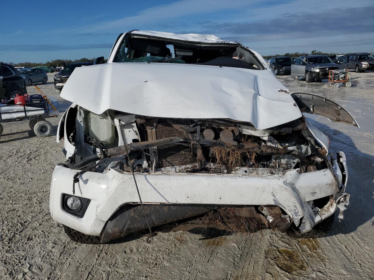 2015 Toyota Tacoma - Image 5