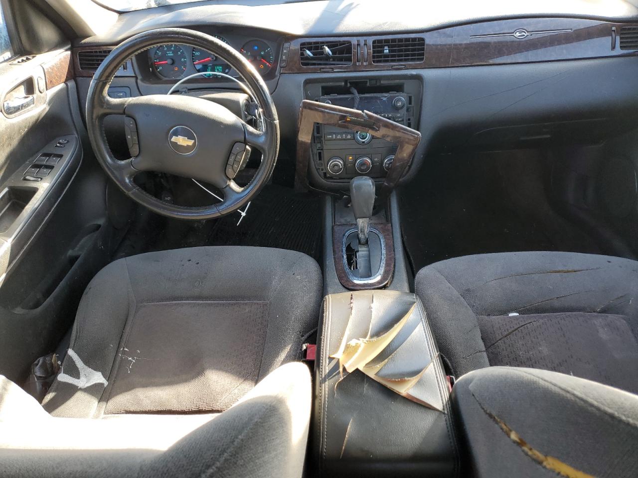 2012 Chevrolet Impala - Image 8