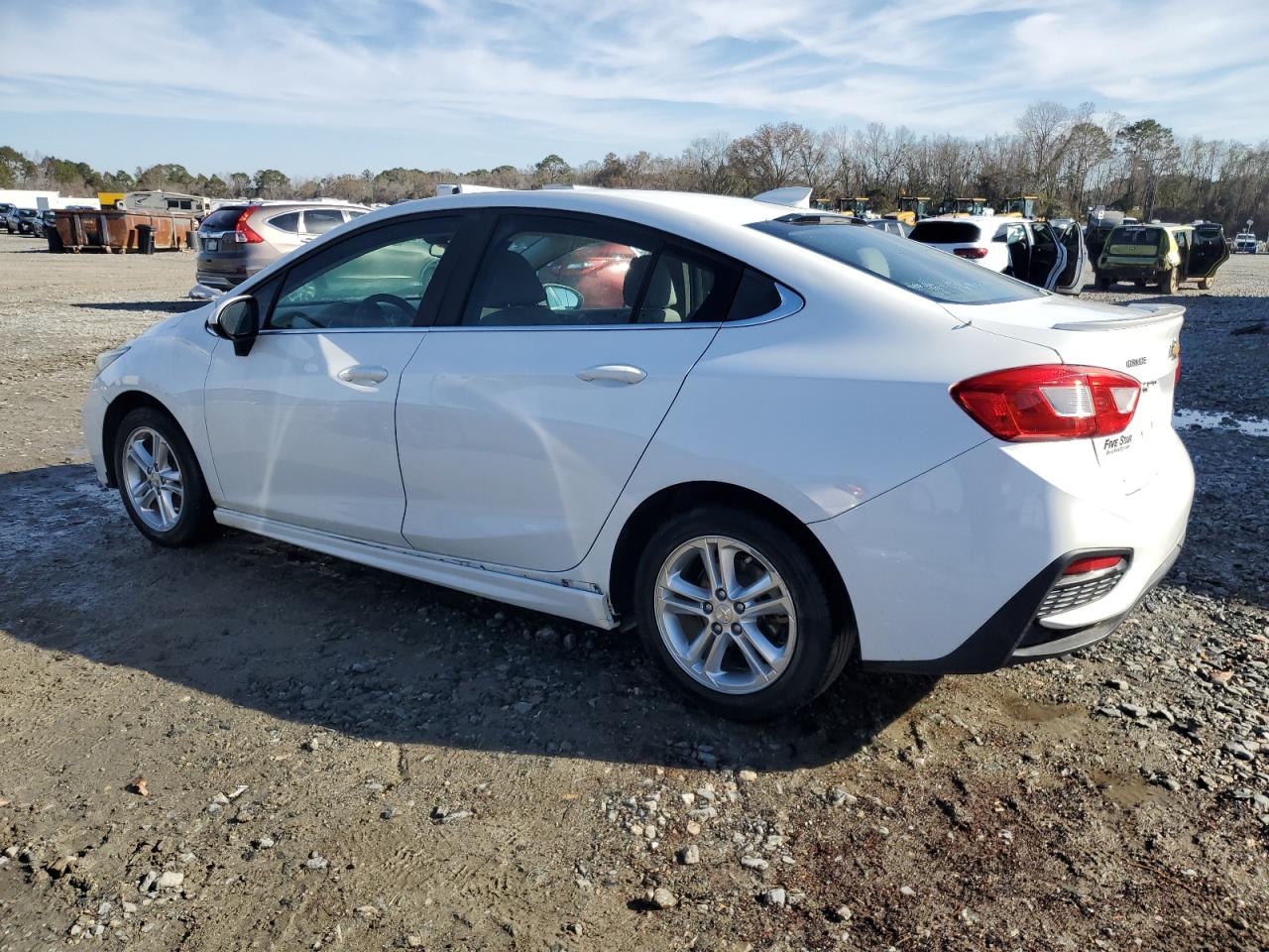 2017 Chevrolet Cruze - Image 2