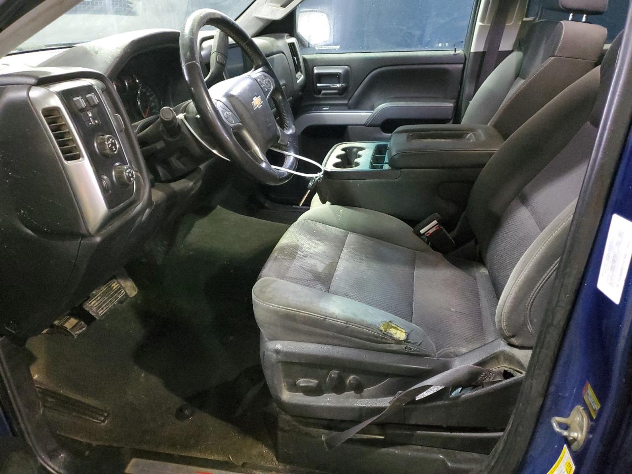 2016 Chevrolet Silverado - Image 7