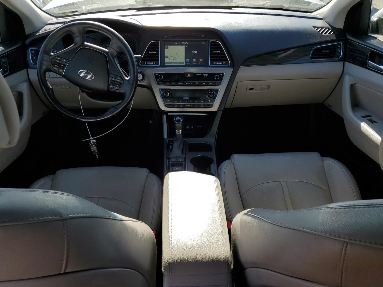 2015 Hyundai Sonata - Image 8